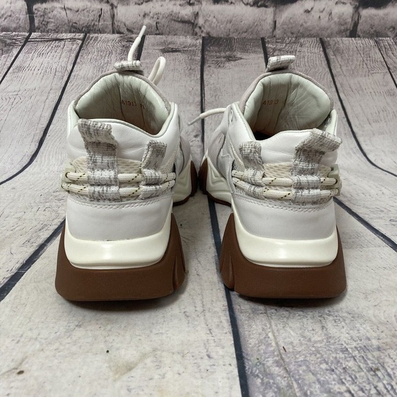 Versace Sneaker Mens Size‎ 8US 41EU Squalo Hiker White Leather Light Gray Medusa main image 6
